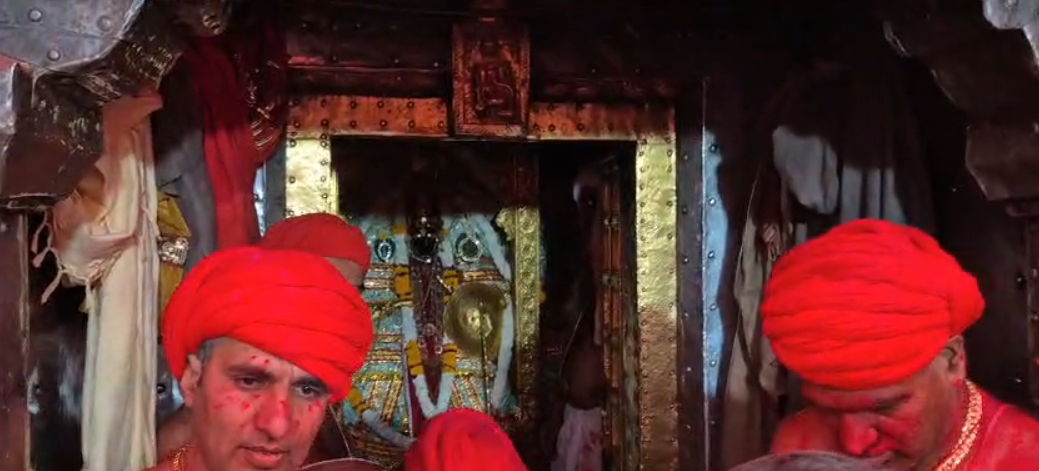 charbhuja_nath_photo